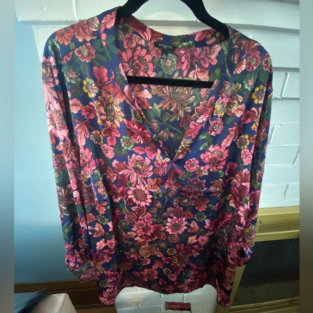 Sz 3x Talbots Vneck Top